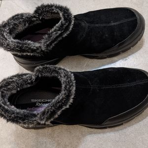 Comfortable skechers shoes